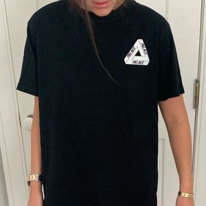PALACE B&W LOGO TSHIRT